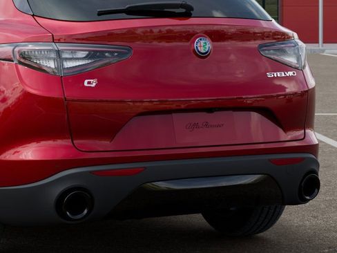 New 2026 Alfa Romeo Stelvio Sprint AWD/4WD image 13