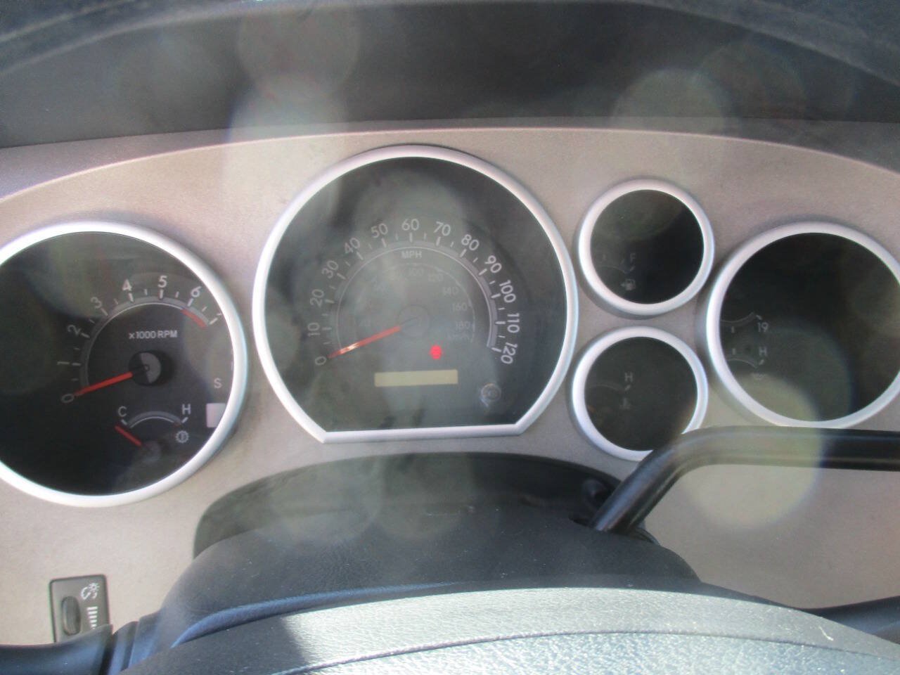 Used 2011 Toyota Tundra 4x4 Double Cab w/ Tow Pkg image 25