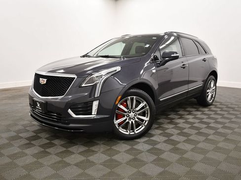 Used 2022 Cadillac XT5 Sportv AWD/4WD image 2