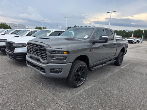 New 2027 RAM 2500 Tradesman AWD/4WD image 3