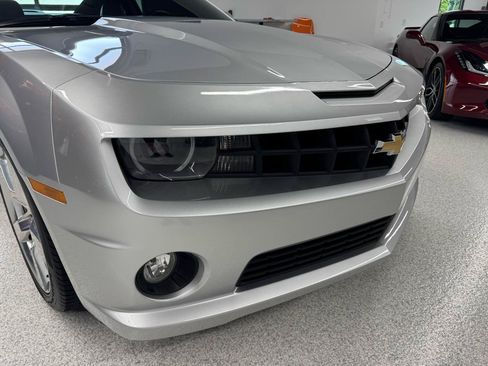 Used 2010 Chevrolet Camaro SS w/ RS Package RWD image 25