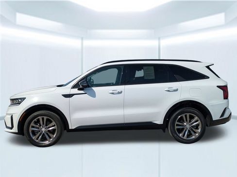 Used 2023 Kia Sorento SX FWD image 2