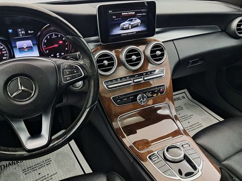 Used 2017 Mercedes-Benz C 300 4MATIC Sedan image 19