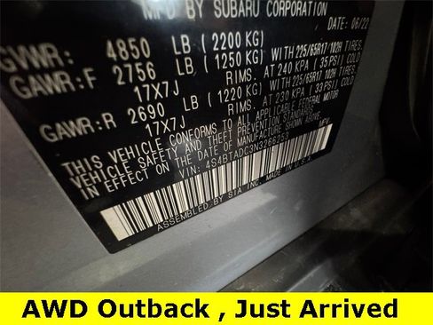 Used 2022 Subaru Outback Premium image 27