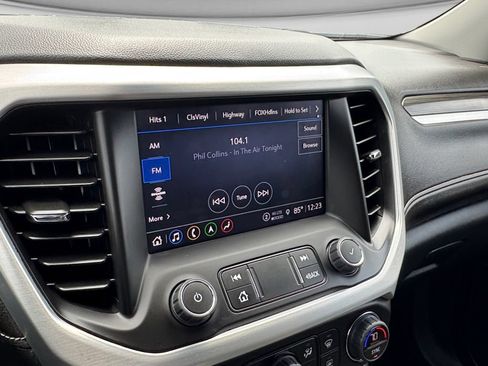 Used 2023 GMC Acadia SLT w/ Trailering Package AWD/4WD image 27