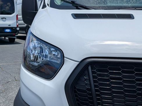 New 2025 Ford Transit 250 148 Medium Roof w/ Load Area Protection Package image 10