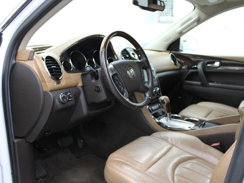 Used 2016 Buick Enclave Premium w/ Experience Buick Package FWD image 7