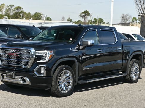 Used 2021 GMC Sierra 1500 Denali w/ Driver Alert Package II image 7