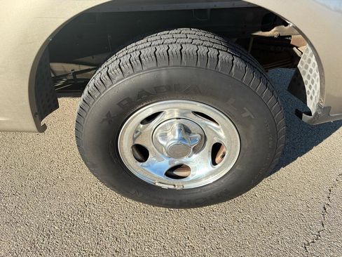 Used 2001 Ford F150 XLT image 9