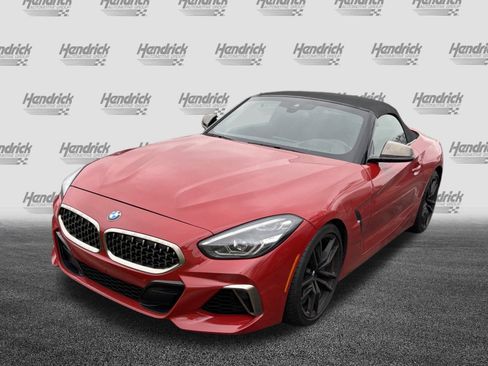 Used 2020 BMW Z4 M40i w/ Premium Package image 5