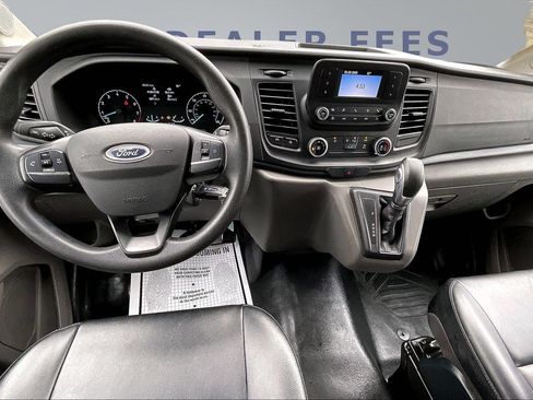 Used 2022 Ford Transit 350 DRW RWD image 9