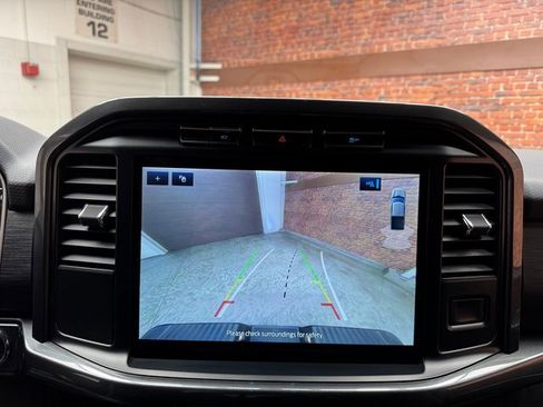 Certified 2022 Ford F150 XLT w/ Equipment Group 302A High image 21