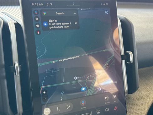 New 2026 Volvo EX30 Plus w/ Climate Package image 18