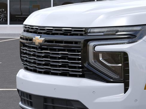 New 2026 Chevrolet Tahoe High Country AWD/4WD image 13