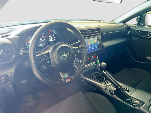 Used 2023 Toyota GR86 image 9