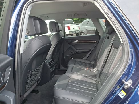 Used 2019 Audi Q5 2.0T Premium AWD/4WD image 10