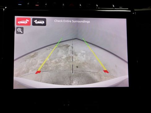 Used 2022 Jeep Grand Cherokee Trailhawk image 2