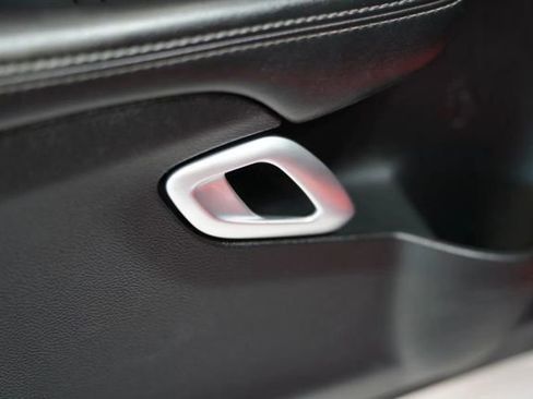 Used 2017 Dodge Challenger R/T Scat Pack RWD image 12