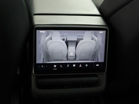 Used 2024 Tesla Model 3 Standard Range RWD image 21