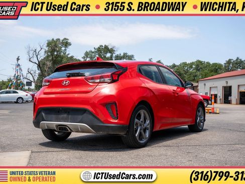 Used 2019 Hyundai Veloster 2.0 FWD image 8