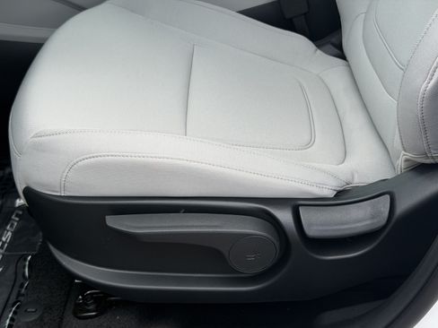 New 2026 Hyundai Tucson SE FWD image 17