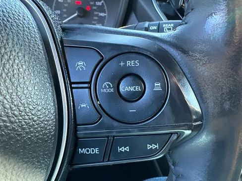 Used 2024 Toyota Corolla Cross AWD Hybrid image 34