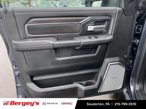 Used 2025 RAM 2500 Laramie AWD/4WD image 25