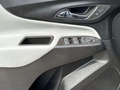 Certified 2024 Chevrolet Equinox LS w/ LS Convenience Package image 21