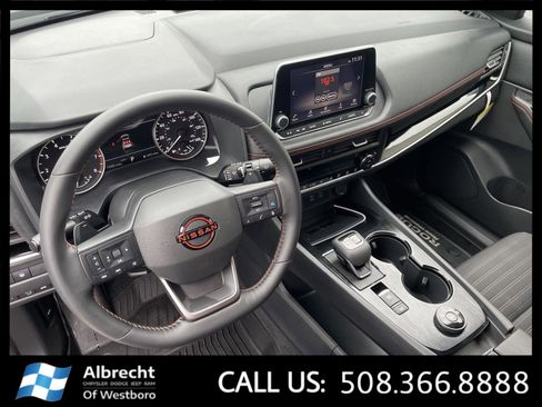 Used 2025 Nissan Rogue SV w/ Rock Creek Premium Package image 28