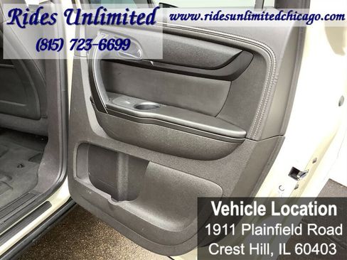 Used 2013 GMC Acadia SLE image 20