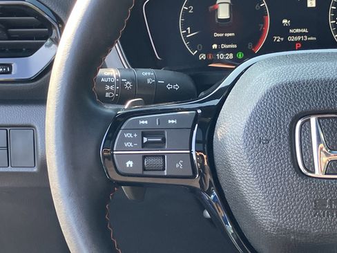 Used 2024 Honda Pilot TrailSport image 21