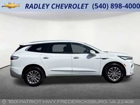 Certified 2024 Buick Enclave Premium image 6