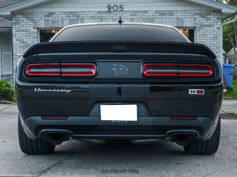 Used 2023 Dodge Challenger SRT Hellcat RWD image 7
