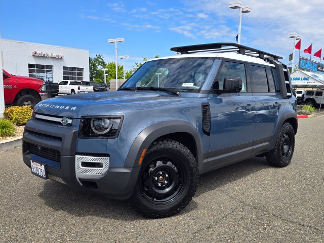 Used 2022 Land Rover Defender 110 S AWD/4WD image 3