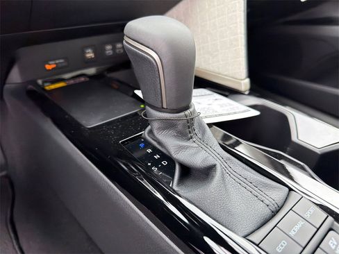 New 2026 Toyota Camry XLE image 31