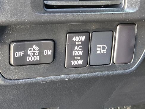 Used 2019 Toyota Tacoma TRD Sport RWD image 23