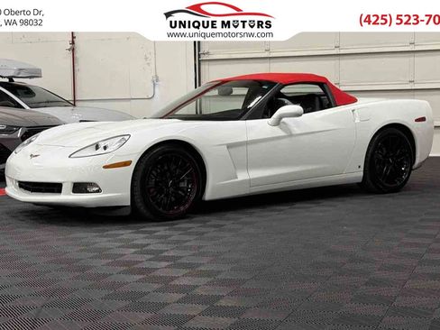 Used 2008 Chevrolet Corvette Convertible w/ Preferred Equipment Group RWD image 1