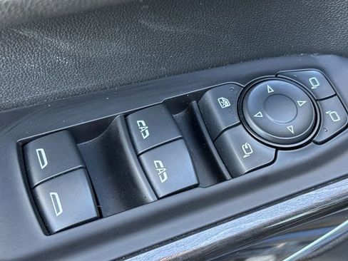 Certified 2021 Chevrolet Silverado 1500 LTZ image 21