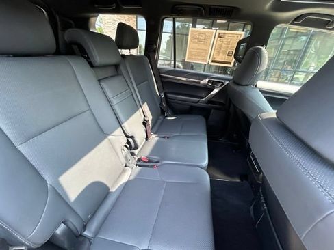 Certified 2023 Lexus GX 460 Premium w/ Premium Package AWD/4WD image 33