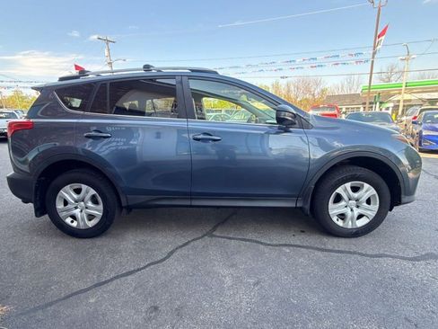 Used 2014 Toyota RAV4 LE image 4