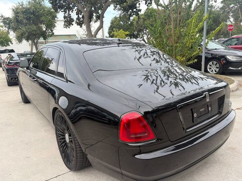 Used 2015 Rolls-Royce Ghost RWD image 4