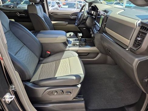 Certified 2024 Chevrolet Silverado 1500 ZR2 w/ Technology Package image 15