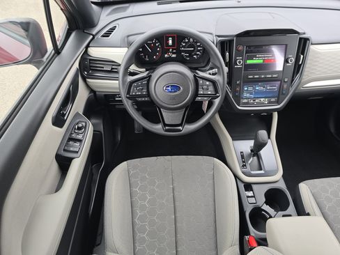 Certified 2025 Subaru Forester image 19