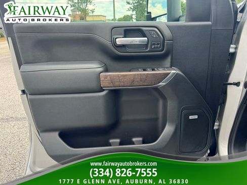 Used 2021 GMC Sierra 2500 Denali w/ Denali Ultimate Package AWD/4WD image 28