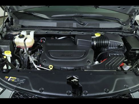 Used 2022 Chrysler Pacifica Limited image 22