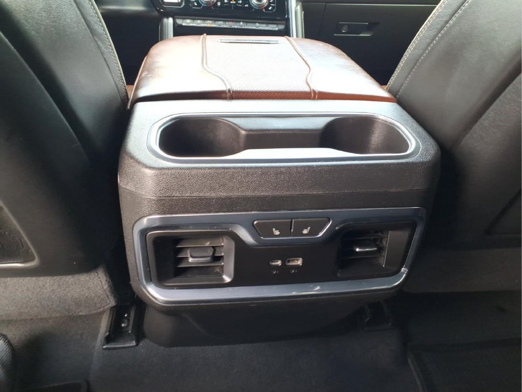 Used 2024 GMC Sierra 2500 Denali Ultimate w/ Snow Plow Prep/Camper Package AWD/4WD image 18
