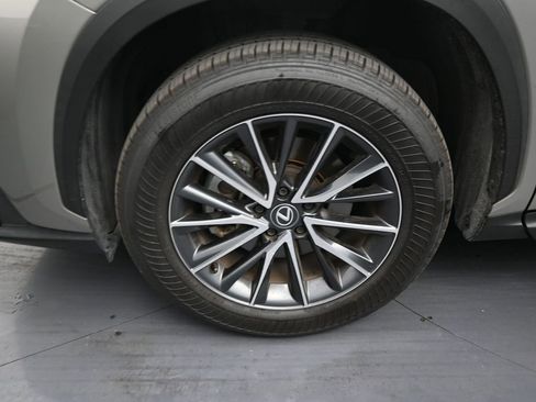 Used 2024 Lexus NX 250 FWD w/ Towing Package (2000 Lbs) image 9