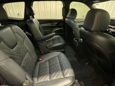 Used 2024 Kia Telluride EX X-Line image 14