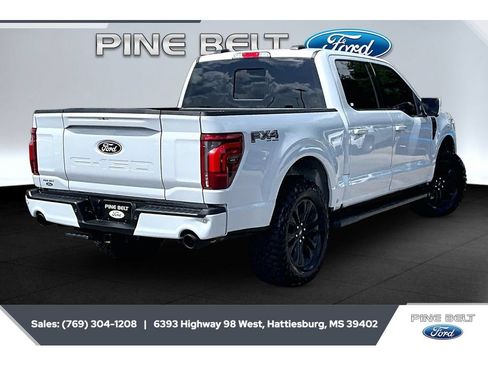 Used 2025 Ford F150 Lariat w/ Equipment Group 501A Mid AWD/4WD image 11