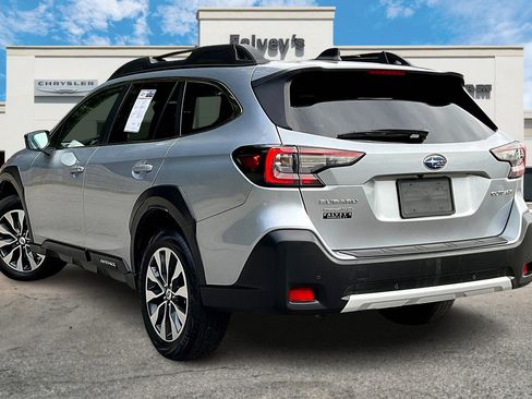 Used 2024 Subaru Outback Limited image 12